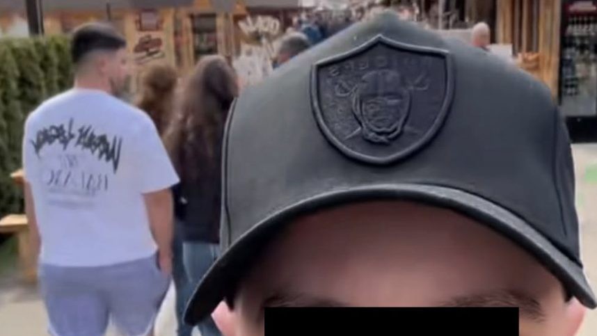 Tânărul din Piatra Neamț care și-a ucis tatăl polițist și-a premeditat crima. Ce a declarat în fața instanței