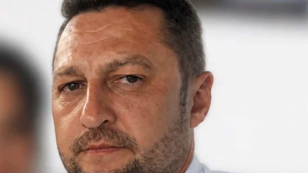 Săriți că mă... ULTIMELE cuvinte ale polițistului ucis de propriul copil...