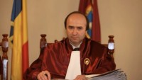 Tudorel Toader spune că Nicușor Dan a încălcat Constituția. Guvernul va fi8230