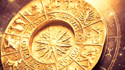Răsturnare de destin 4 zodii a căror viață se schimbă la 180 de grade după Luna Nouă din 12 august. Banii trag la ele