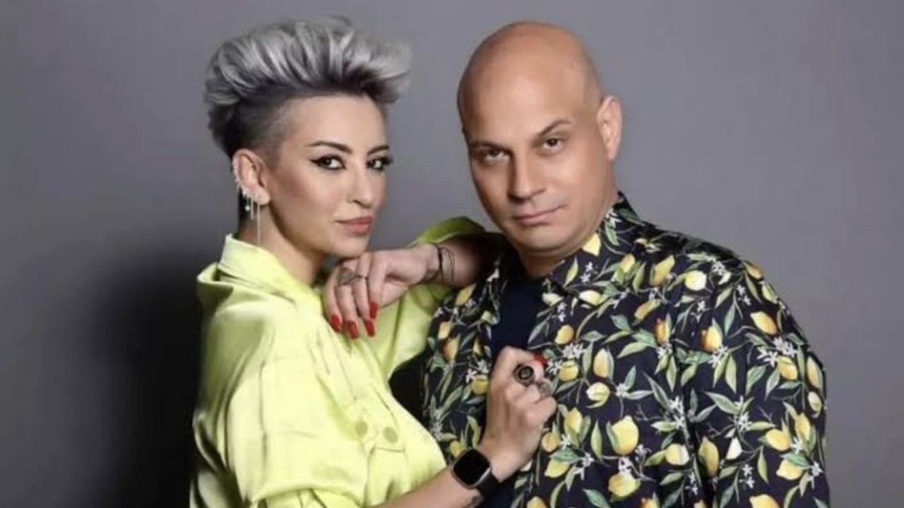 Din păcate este vorba de Vlad Huidu și Giulia Anghelescu Despărțirea...