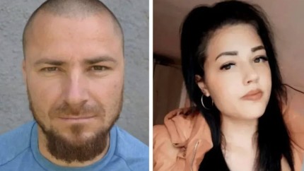 Cine a pus lanțul și șosetele pe crucea victimei lui Emil Gânj. Momentul a fost surprins de camere