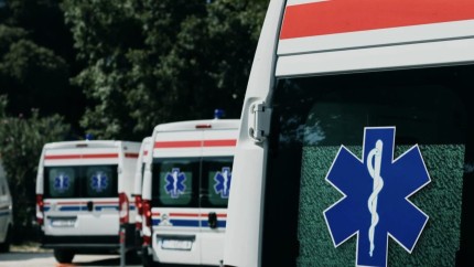 Un tânăr de 25 de ani a fost găsit fără suflare. Ce au găsit anchetatorii lângă el mama lui este uluită