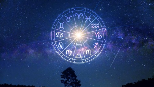 Horoscop 16 august 2026 Zodiile care primesc o veste uriașă și nativii ocrotiți de un val de liniște și belșug