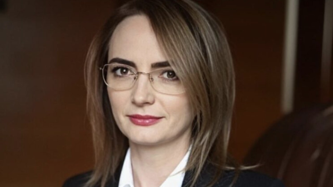 Scandal uriaș la vârful Justiției Lia Savonea cere demisia președintei Curții Constituționale