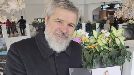 Preotul Vasile Ioana a spus care este obiectul sfânt care trebuie purtat mereu la tine te apără de rele și ține departe necazurile