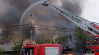 RO-Alert Incediu puternic. Pericol mare de explozie. Evitați Zona