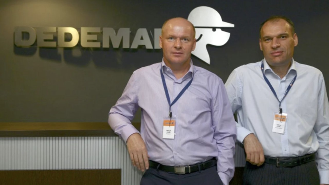 Știrea face înconjurul României. Este vorba de frații Pavăl de la Dedeman