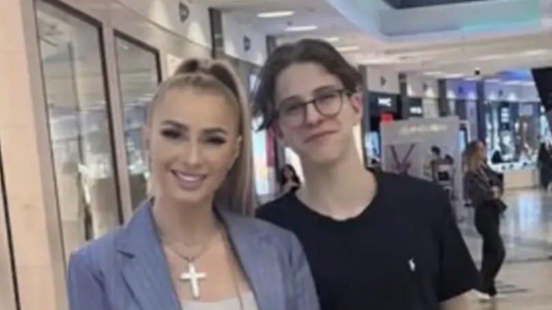 Mama mia Cât a a costat cadoul oferit de Anamaria Prodan fiului său Laurențiu Reghecampf Jr. Da e scris corect