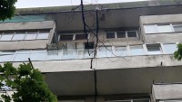 ISU evacuează locatarii unui bloc