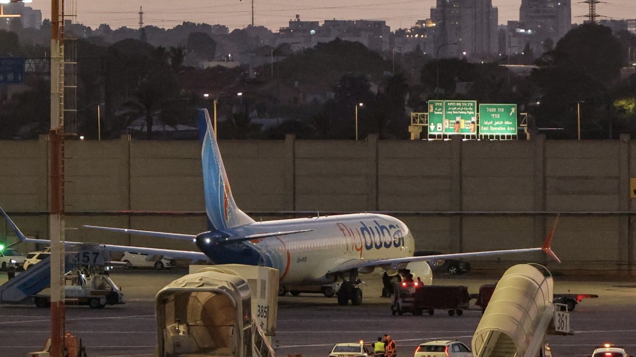 Copilotul flydubai lucra de sub un an în companie. Ce se știe despre el
