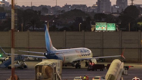 Copilotul flydubai lucra de sub un an în companie. Ce se știe despre el