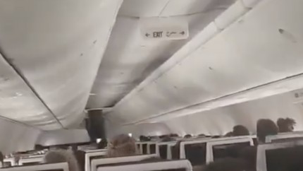 Au apărut filmările din avionul flydubai după atacul din cockpit