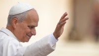 Este vorba de Papa Leon